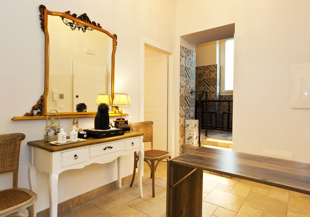Casa Porta Marina Hotel Ventimiglia Bagian luar foto